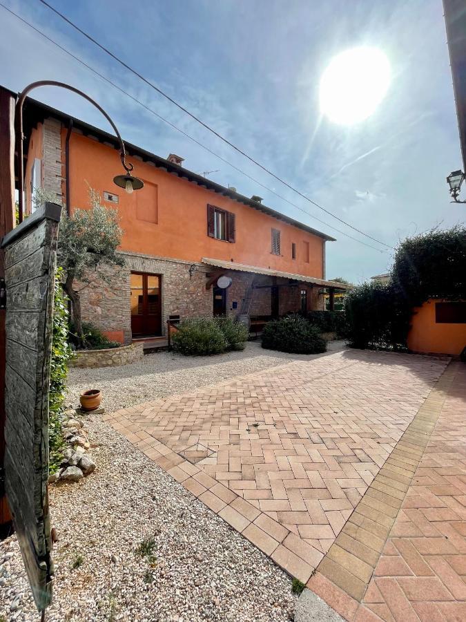 Locanda Settecamini Campello sul Clitunno Luaran gambar