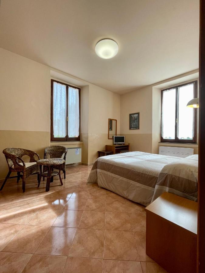 Locanda Settecamini Campello sul Clitunno Luaran gambar